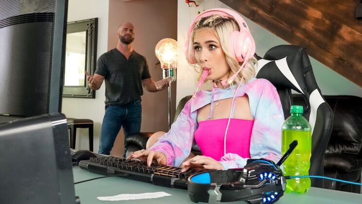 Blonde Jessie Saint Rides Big Cock