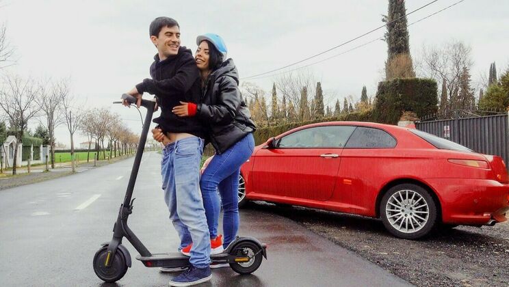 Blowjob and Doggystyle with Sexy Scooter