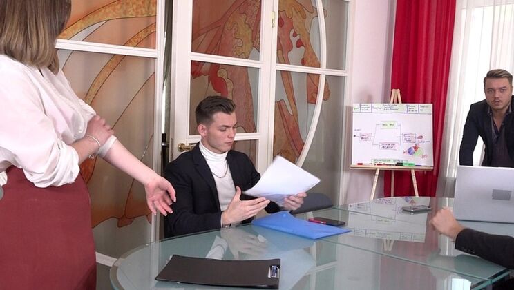 Russian Secretary Mia Piper's Big Ass & Natural Tits