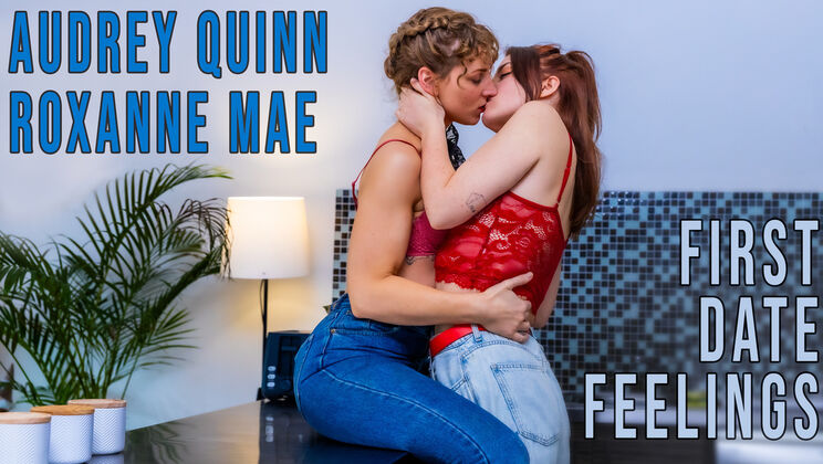 Audrey Quinn & Roxanne Mae - Face Sitting First Date