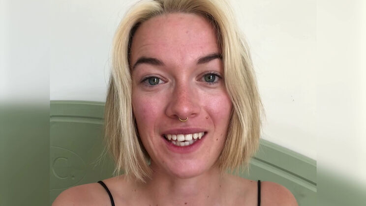 Lou, Daniela: German Erotica Reading Poll