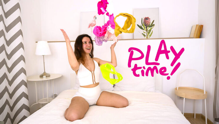 European Teen Sunny May Masturbates