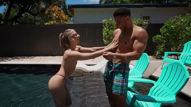 Hidden Fuck Session: Kissing and Anal