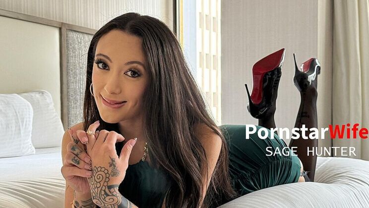 Sage Hunter brown eyes look while sucking dick