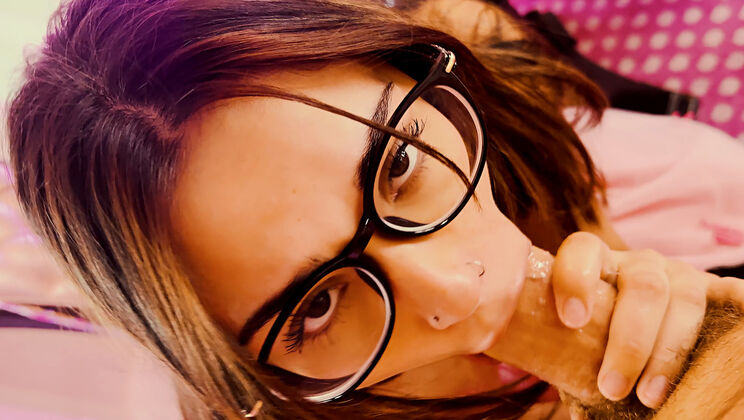 Teen Kaia Martin gets hardcore creampie from Ryan Madison