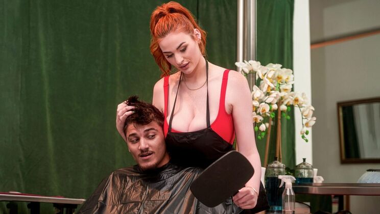 Abigaiil Morris takes a messy cumshot cleanup