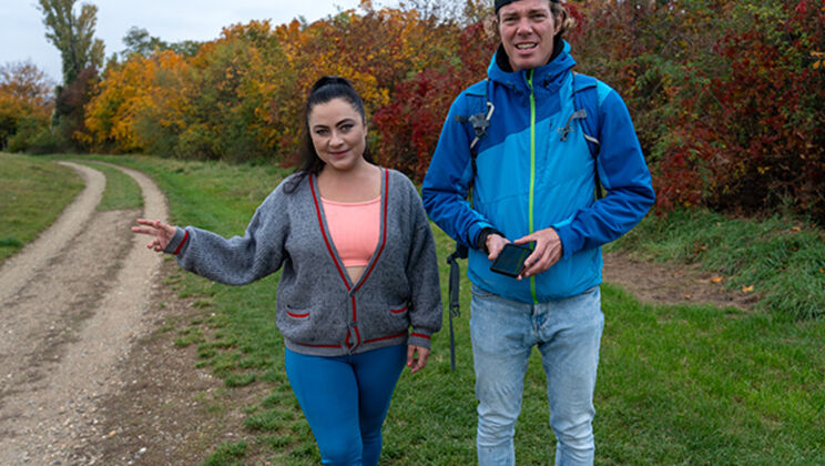 Jennifer Mendez Gets Blowjob Reward for Saving Hikers