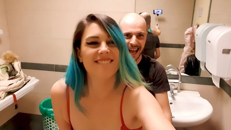 Public Quickie with Tattooed Nen
