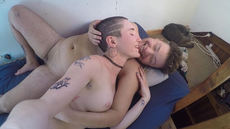 Liquid Smoke: Mikael & Jade in Hot Handjob POV