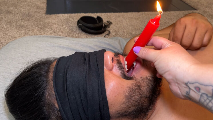 Toni & Slice: Good Boy Gets a Handjob