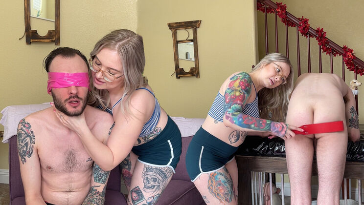 Kaiia Eve Shows What Good Boys Get