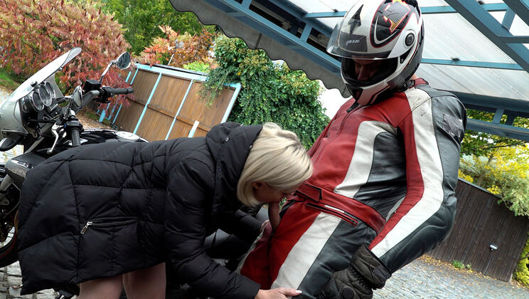 Sevikova Sucks A Biker Dry And Takes A Facial
