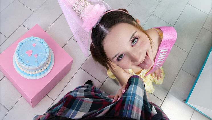 Birthday Party Turns Into Blowjob and Facial